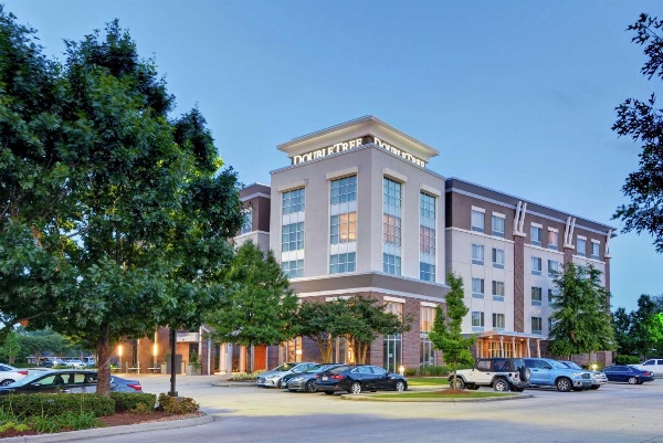 DoubleTree By Hilton Hotel Baton Rouge image 1